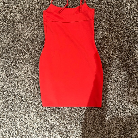 Dynamite dress - Picture 2 of 3